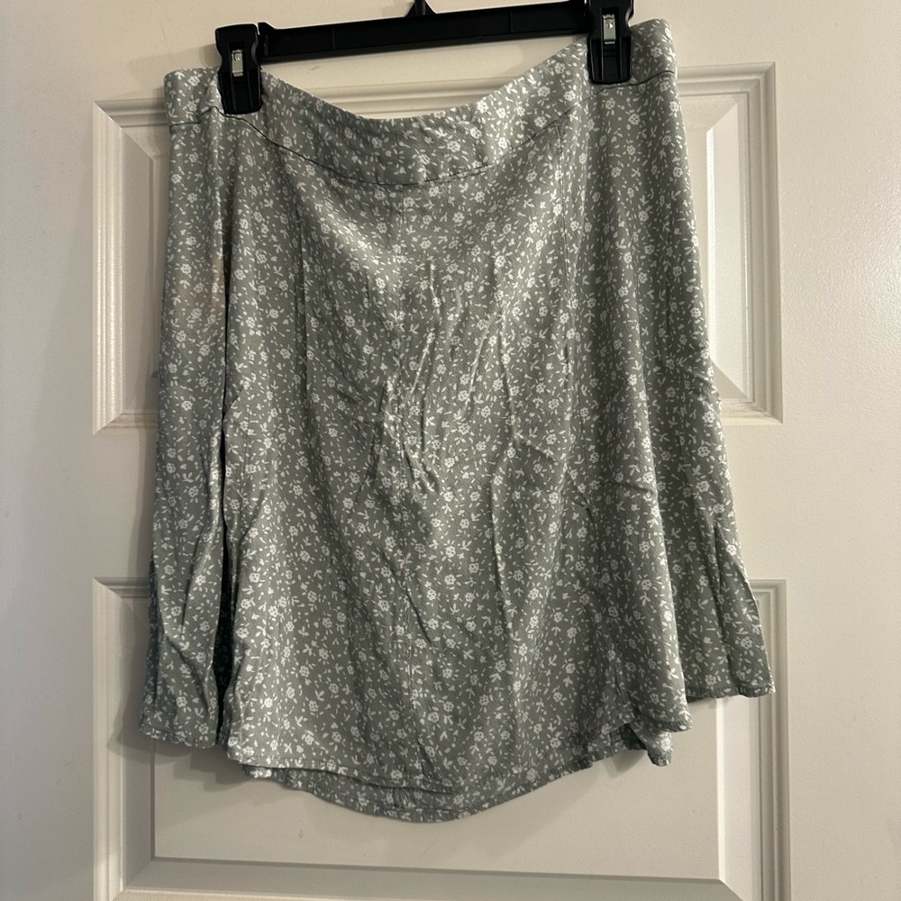 Loft Outlet green Floral Skirt- 14